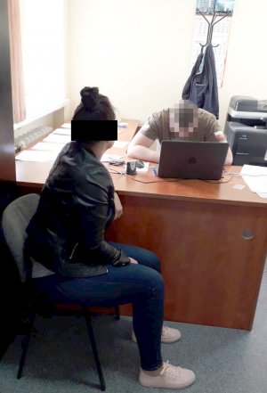 38-latka podczas przesłuchania