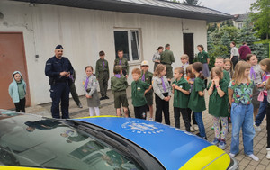 Policjanci wśród harcerzy – nauka bezpieczeństwa i poznanie zawodu