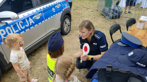 Policjanci wzięli udział w pikniku ,,Mokotowskie Pożegnanie lata”
