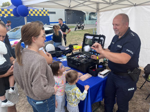 Policjanci wzięli udział w pikniku ,,Mokotowskie Pożegnanie lata”