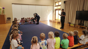 Sierżant Borsuk odwiedził mokotowskie przedszkole