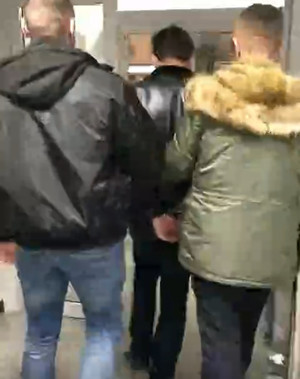 Złodzieje luksusowych aut zatrzymani - trzech obywateli Rumunii tymczasowo aresztowanych