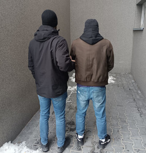 Z dożywotnimi zakazami ponownie wsiadł za kierownicę