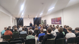 Przemoc to nie komunikacja – lekcja o odpowiedzialności dla uczniów