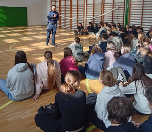 O wyzwaniach i możliwościach służby w Policji