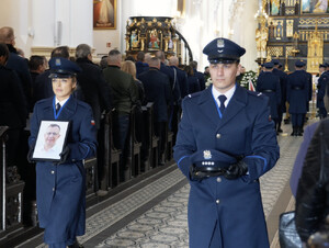 Cześć Jego pamięci! Ostatnie pożegnanie aspiranta sztabowego Piotra Sitnika