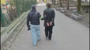 Uszkodzili budynek i pojazdy – podejrzani w rękach kryminalnych