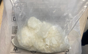 Pół kilograma narkotyków zabezpieczone przez ursynowskich policjantów – trzech mężczyzn w areszcie