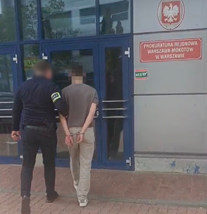 Rozpracowali grupę oszustów i zabezpieczyli setki tysięcy złotych – cztery osoby tymczasowo aresztowane