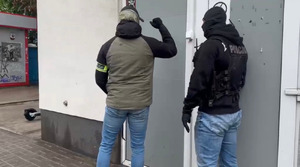 Mocne uderzenie w nielegalny hazard – 15 osób zatrzymanych i 80 zabezpieczonych automatów