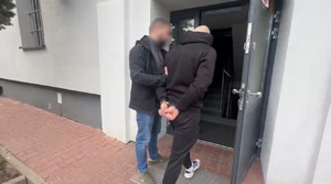 Mocne uderzenie w nielegalny hazard – 15 osób zatrzymanych i 80 zabezpieczonych automatów