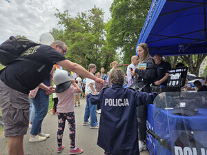 Mokotowscy policjanci na pikniku z okazji Dnia Dziecka