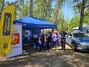 „Dzieci na Rowery” – policjanci promowali bezpieczeństwo podczas rodzinnego pikniku w Powsinie