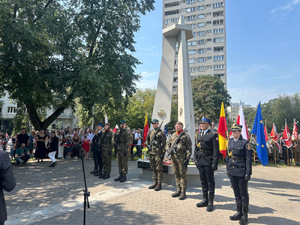 Uroczystości w parku przy ulicy Dworkowej